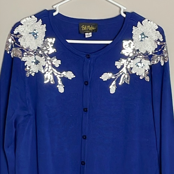 Bob Mackie Royal Blue button down Cardigan with shiny Sequins Flower Detail- M - Picture 2 of 12